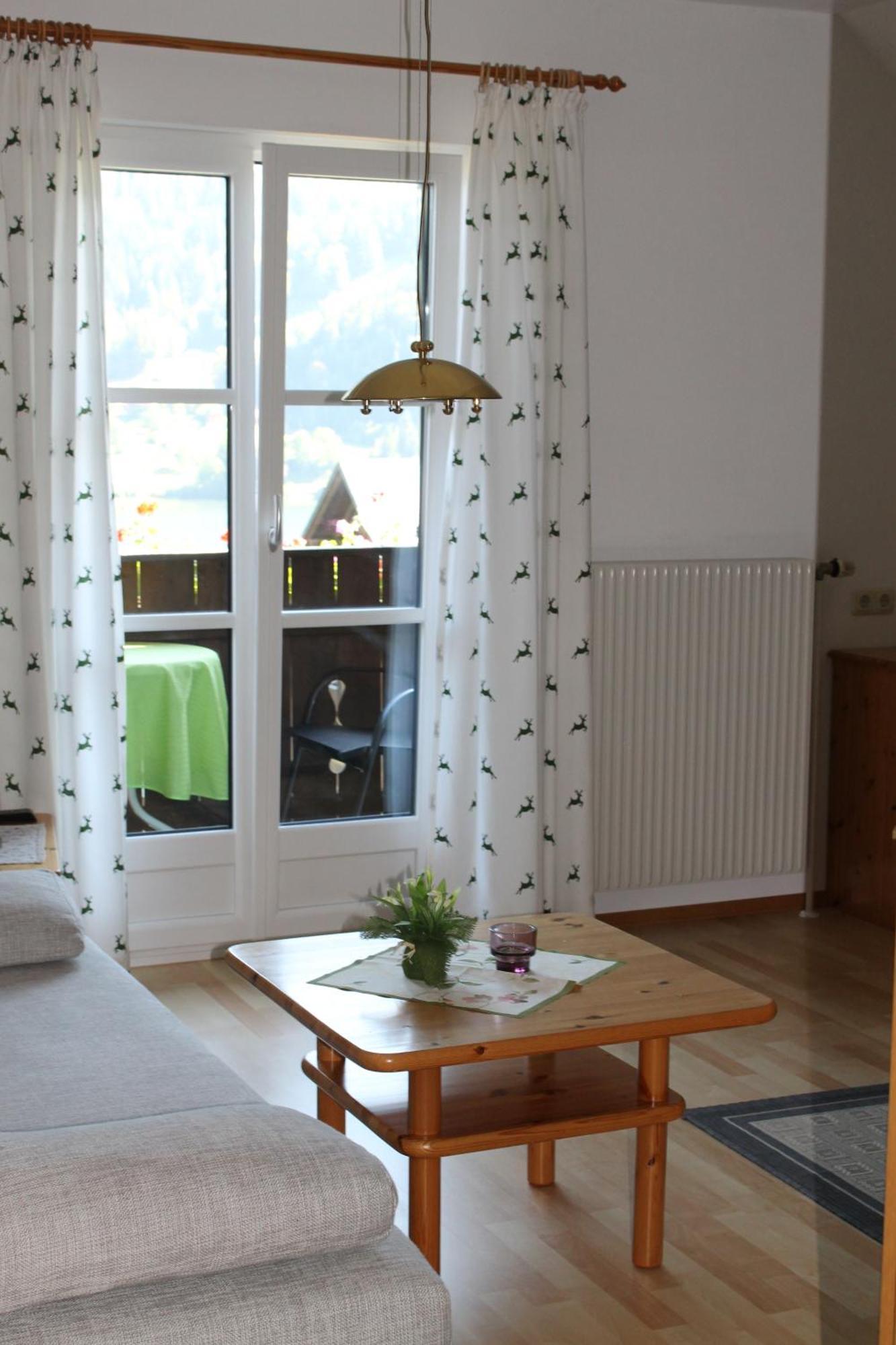 Ferienwohnung Syen Grundlsee Kamer foto